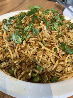 Szechwan fried rice with vegetables  at Honest Restaurant Cleveland in Parma Heights