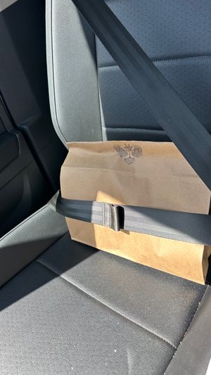 todos los empaques son sustentables  at Santa Semilla in Torreon