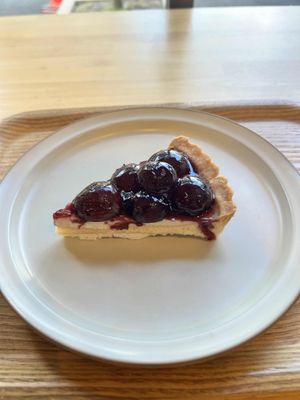 Grape tart  at Musubi Sweets Factory  in Kyoto