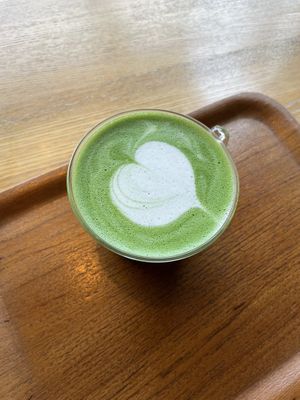   at Drip & Drop Coffee Supply in Toyooka