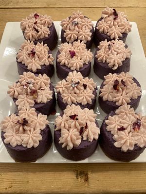 blue berry dream ( vegan ) at Zoet & Hartig in Amsterdam