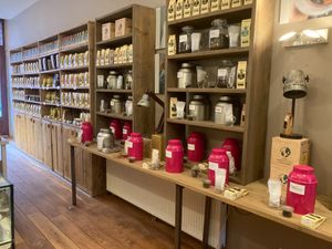 we serve 32 kinds of tea in our store and we have over 100 kinds of tea for sale  at Zoet & Hartig in Amsterdam