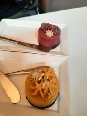 Selection of super delicious vegan & gluten free cakes. Photo: passion Fruit & Raspberries. at Zoet & Hartig in Amsterdam