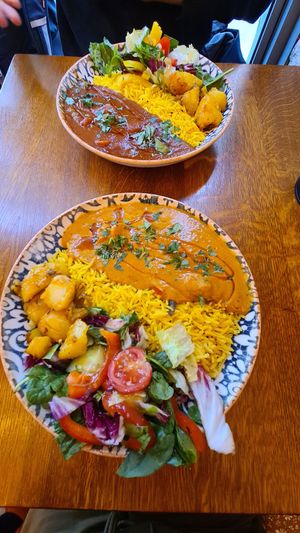 Vegane Bowl mit Kokos at Madam Chutney in Munich
