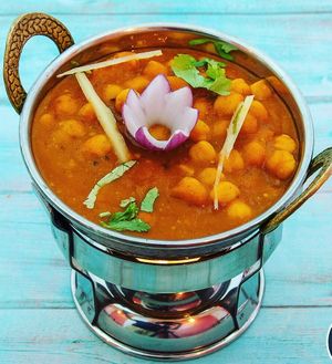 Channa Massala ( tradicional Indian chick peas curry) VEGAN 🌱  at Bombay Palace Indian Restaurant in Alicante