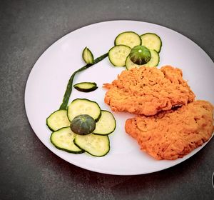Onion Bhaji ( deep fried onion roundlets in a spicy coating) VEGAN 🌱  at Bombay Palace Indian Restaurant in Alicante