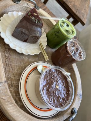   at On-Ve Vegan Bakery 온비 비건베이커리 in Gyeongju