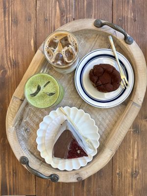   at On-Ve Vegan Bakery 온비 비건베이커리 in Gyeongju