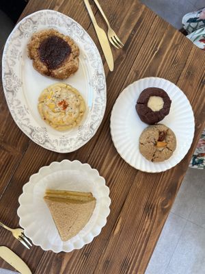   at On-Ve Vegan Bakery 온비 비건베이커리 in Gyeongju