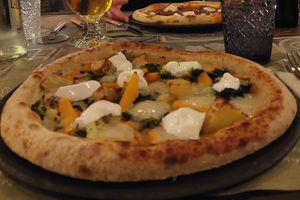 Con stracchino e mozzarella veg at La Favola Dell'Orto in Bertinoro