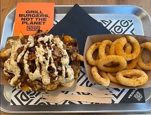 Cheesy Mustard Fries and Onion Rings  at VEG'D - Vegan Burgers - P-Berg in Berlin