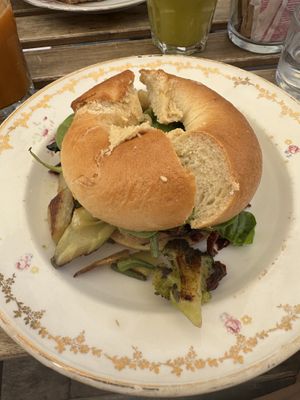 veggie bagel   at OFELE in Milan