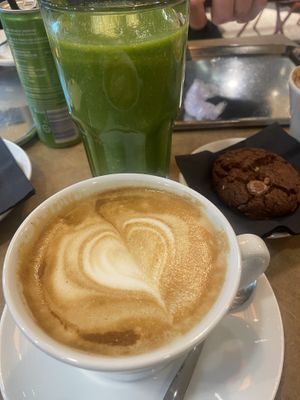 ☕️   at AMS - Up To Do Good in Schiphol