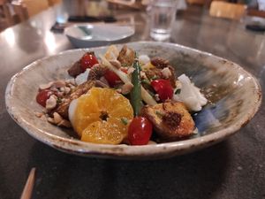 Salad at Musubu Cafe in Porto