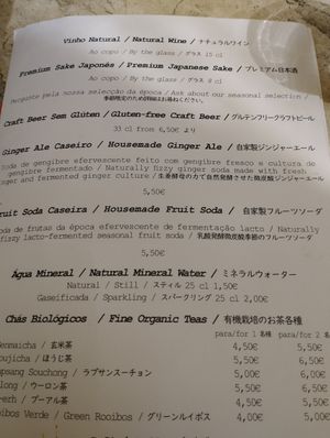 Menu drinks at Musubu Cafe in Porto