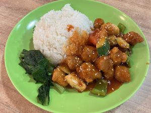 Sweet & sour (veg)meat with rice - Very tasty and cheap ($6)!  at SHU Vegetarian 蔬方斋 - Loyang Point in East Singapore