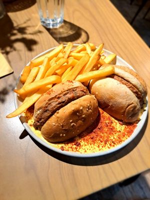 Cheddar pool at Vegan Burger House  in Rio De Janeiro