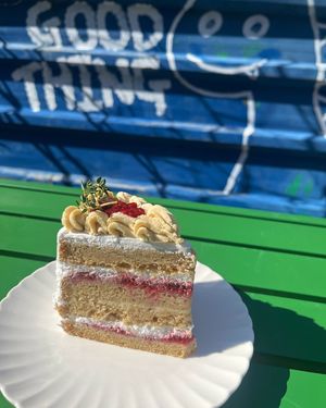 Jam buttercream cake
Vegan butter cream & homemade fruit compote on top, sweet and sour cake at Cafe ohh good thing - 오굳띵 in Busan