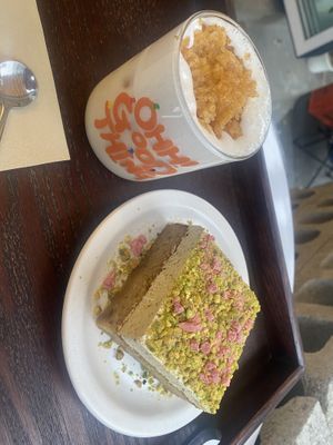   at Cafe ohh good thing - 오굳띵 in Busan