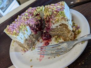 The inside cake with the berry jam at Cafe ohh good thing - 오굳띵 in Busan
