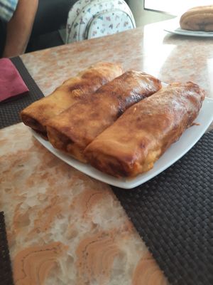 Rollitos vegetales at Palacio Oriental in Gran Canaria
