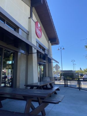 Outdoor Seating Readily Availablee  at Sliver Pizzeria - Broadway in Oakland