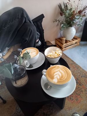 Cappuccino und gratis Popcorn at Hi Kalle in Bochum