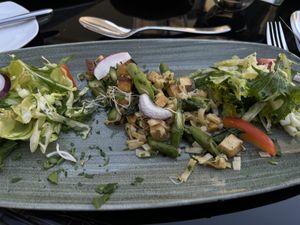 Gebratener Grüner Spargel/Räuchertofu/AsiaNudeln  at Romantik Berghotel Astenkrone in Winterberg