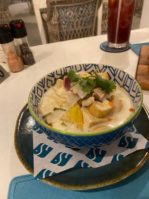 Vegan curry at Tembo Resort in Koh Samui