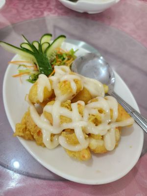 Salad prawn at Heart to Heart Veggie 心莲心素食馆 in Seremban