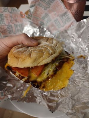 Say Cheese burger at Same Same Burger - Cloud kitchen in Madrid