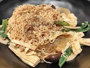 Mala noodles with various ingredients at Ascend Vegetarian 蔬升 in Central Singapore