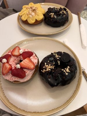 Strawberry, Chocolate & Custard  at Plant Light Vegan - 植光圈 in Taichung