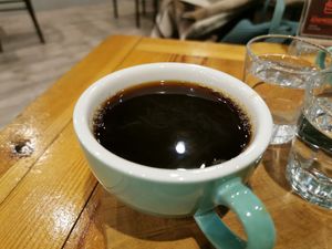 Cafe filtrado del día con mocca máster de origen china. at Pionero Coffee Roasters in Oviedo