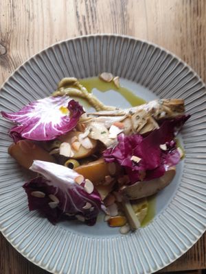 Artichoke and potatoes at The White Horse  in Richmond