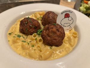 Vegan mac ‘n’ cheese with meayballs  at Cosme Kitchen Adaptation - 渋谷ヒカリエ店  in Tokyo