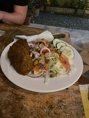 Nugget salad at Sasy in Santa Catalina