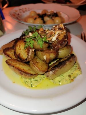 Potsto dish at Lychees in Warsaw