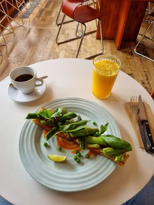  at Lychees in Warsaw