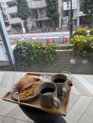  at Shark Coffee in Tokyo