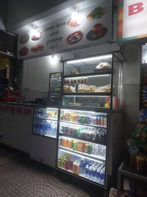 Bahn Mi Stall at Bánh Mì Domik in Cat Ba