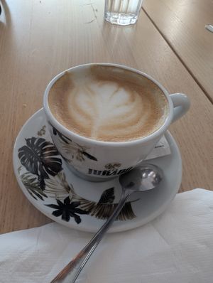 Flat white with oat milk at Makai Cafe in Orihuela