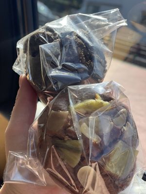 Vegan muffins with black sesame, adzuki beans; and sweet potato   at Cafe Pirica - 喫茶 Pirica (ピリカ) in Beppu