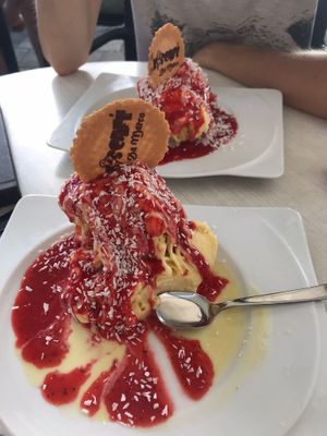 Veganes Spaghettieis at Eiscafe Da Marco in Nittenau