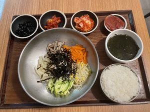   at ICN - PLE:EATING - T1 in Incheon