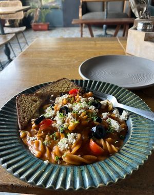 „pink“ pasta  at The Vegan Room in Jaipur
