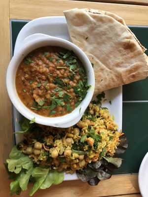 Bowl, salad and Syrian flatbread at Bookstop Cafe in Kenmare