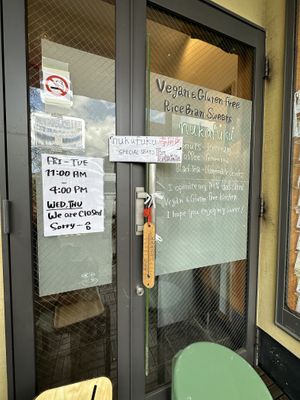 Kitchen sign. Enter store to the right    at Nukafuku ヌカフク in Hakone