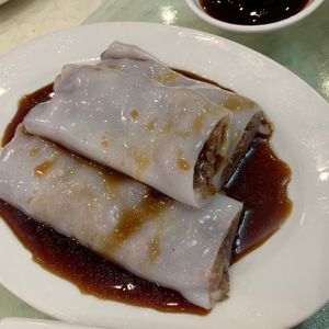 Impossible beef rice noodle rolls at Imperial Garden in San Francisco