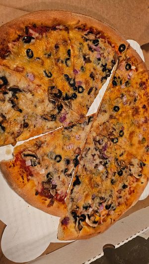 Mushroom, onions, vegan sausage at Ben Yehuda Cafe and Pizzeria in Silver Spring